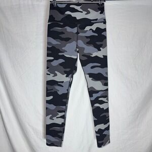 PINK Victoria's Secret Camo Leggings Ultimate High Waist Grey Black Womens‎ M